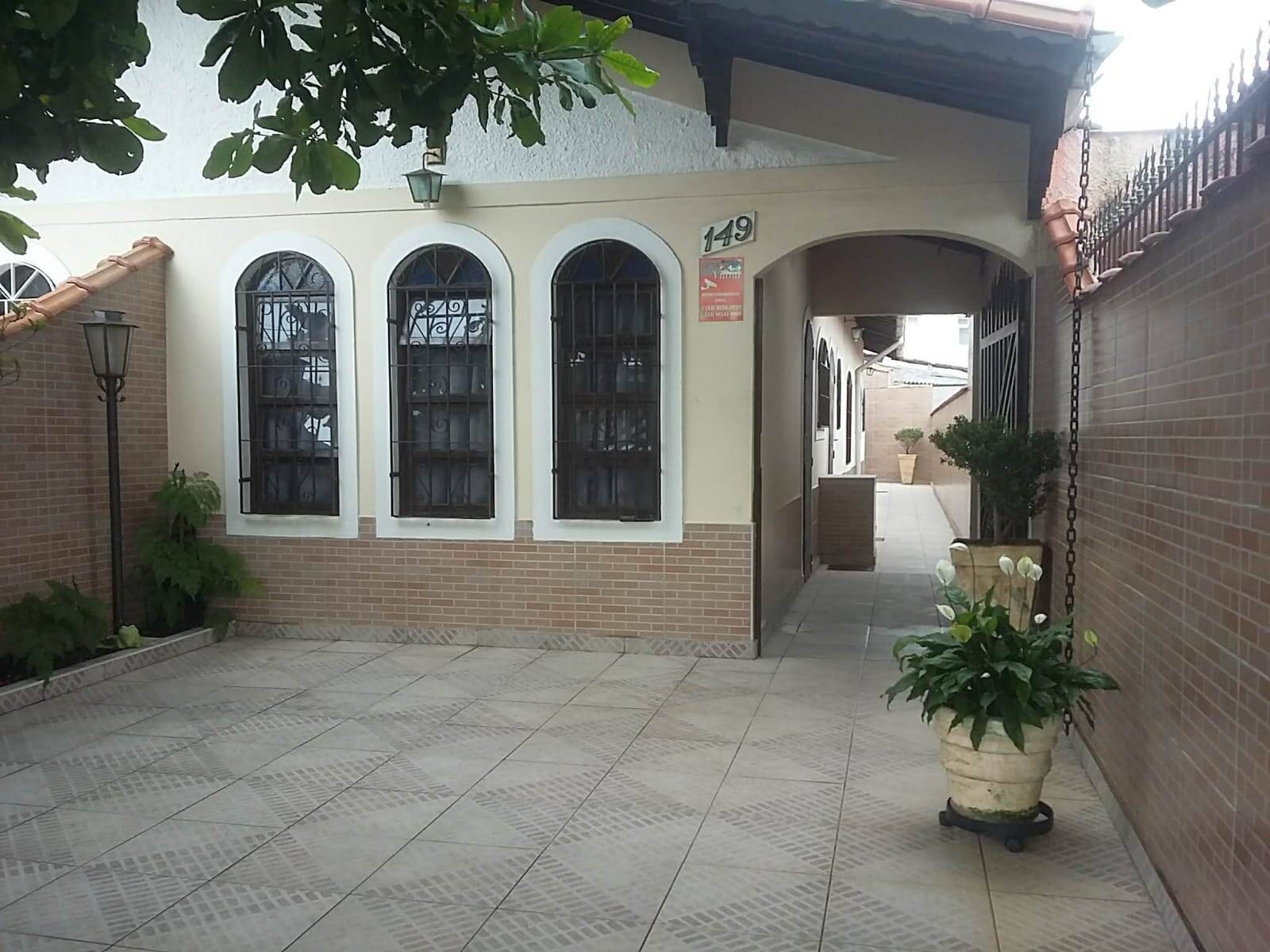 #1464 - Casa para Venda em Praia Grande - SP