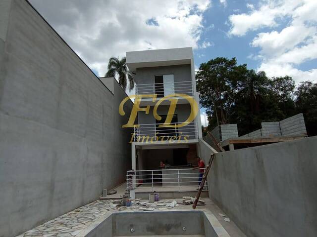 Casa para Financiamento para Venda em Mairiporã - 5