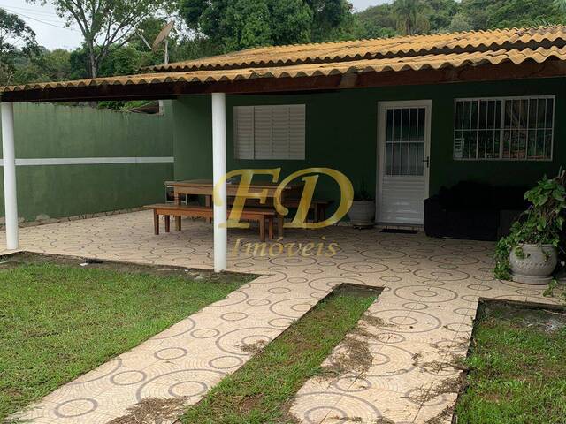 #1418 - Casa para Venda em Mairiporã - SP