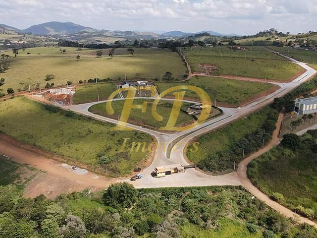 Venda em Condomínio Eldorado - Joanópolis