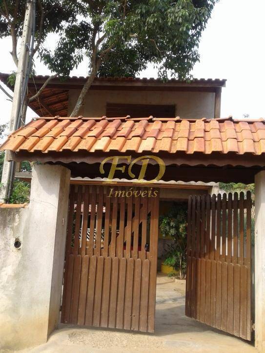 Fazenda à venda com 5 quartos, 365m² - Foto 1