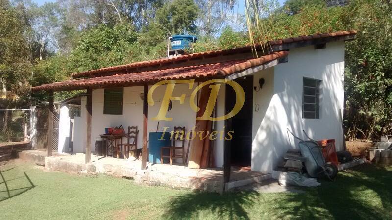 Fazenda à venda com 3 quartos, 200m² - Foto 37