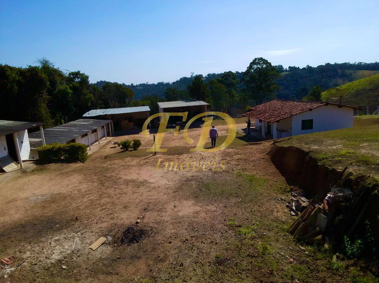 Fazenda à venda com 2 quartos, 250m² - Foto 35