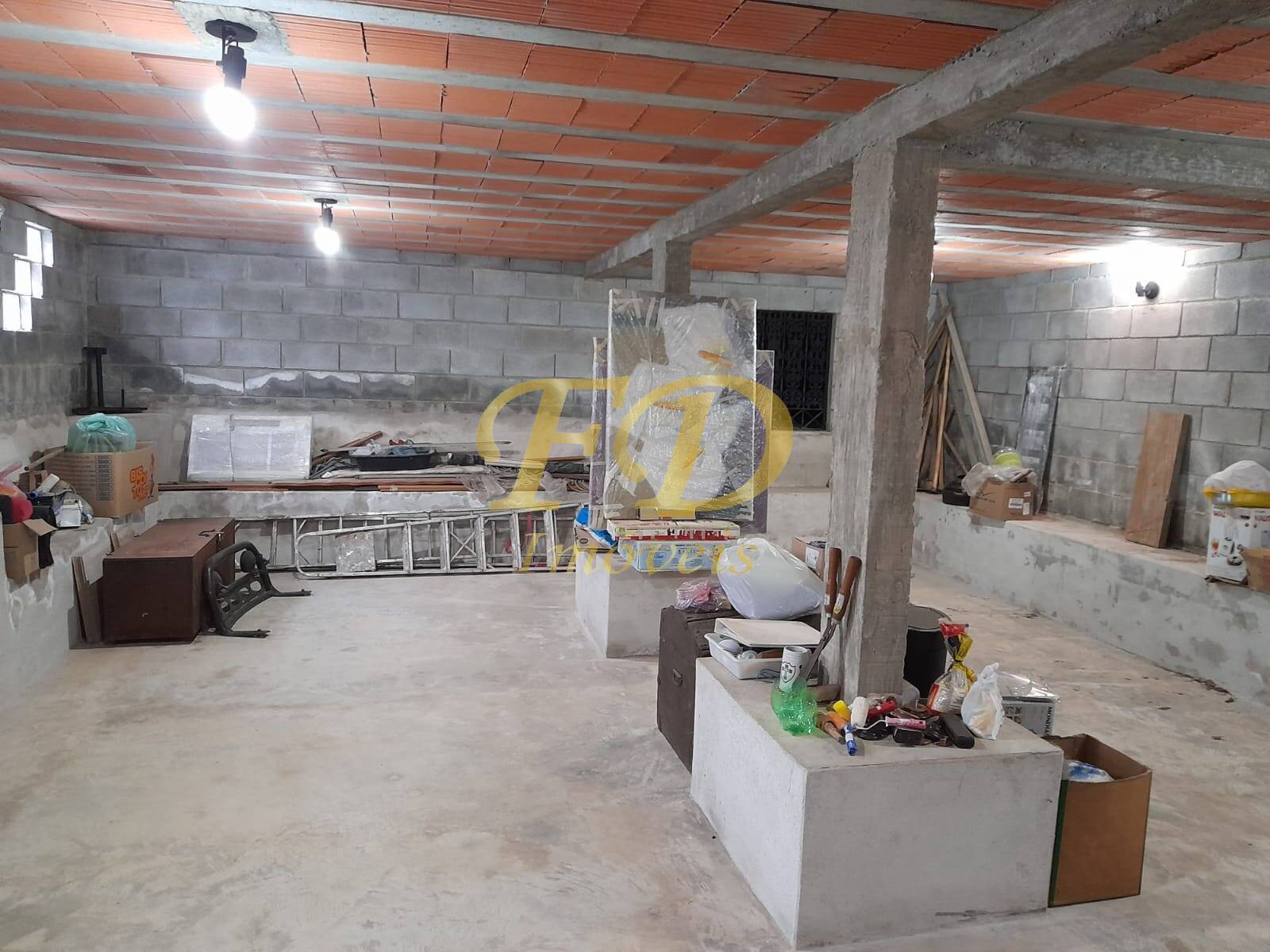 Casa à venda com 2 quartos, 250m² - Foto 21