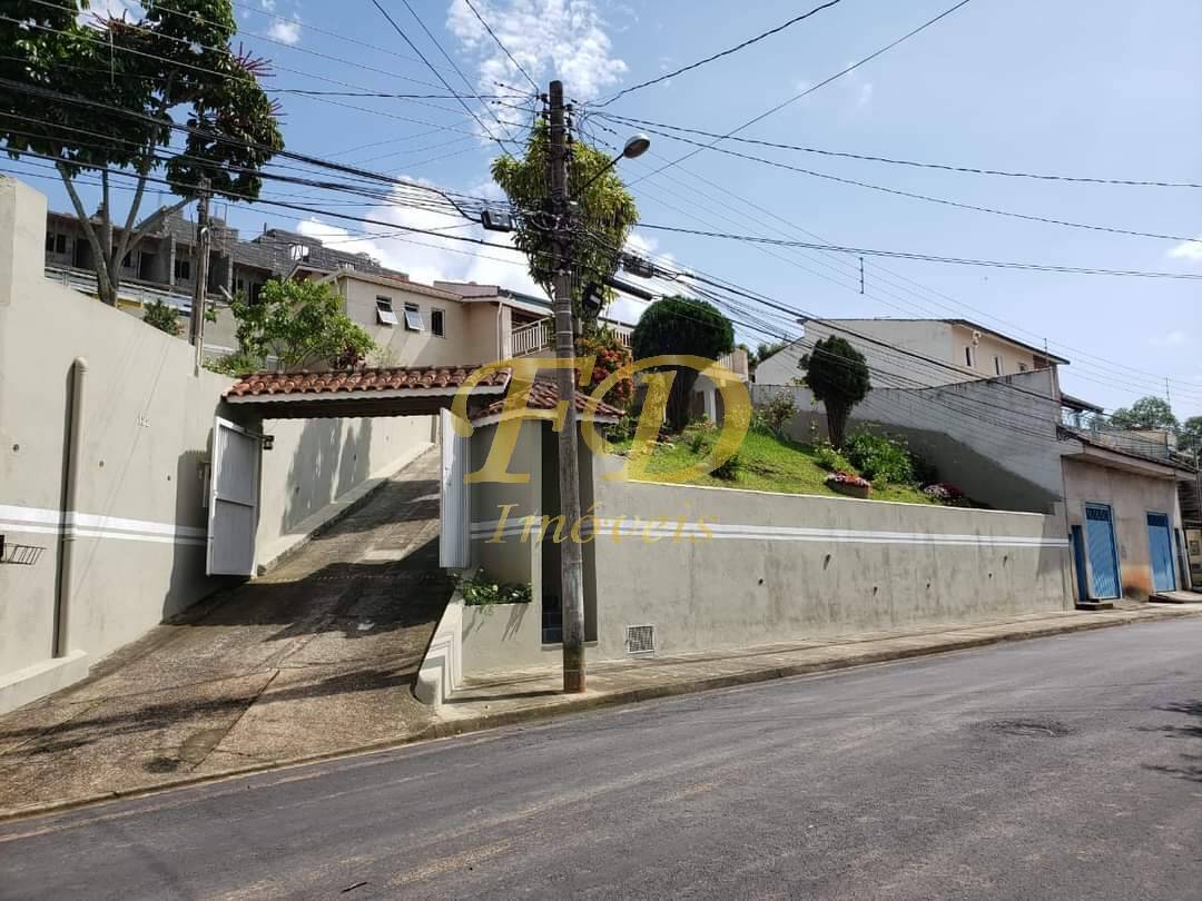 Fazenda à venda com 3 quartos, 350m² - Foto 2