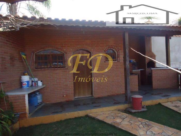 Fazenda à venda com 3 quartos, 329m² - Foto 18