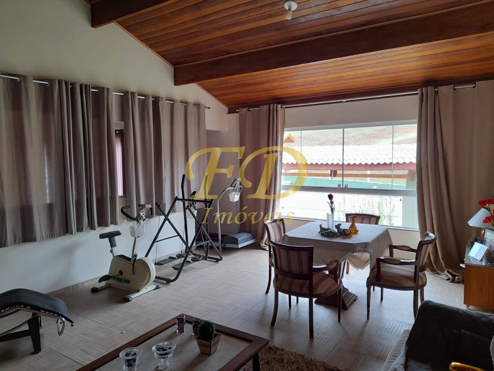 Fazenda à venda com 6 quartos, 450m² - Foto 19