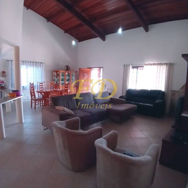 Fazenda à venda com 3 quartos, 301m² - Foto 27