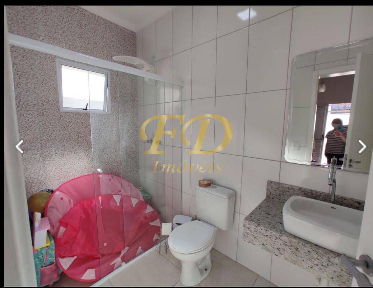 Casa de Condomínio à venda com 3 quartos, 205m² - Foto 14