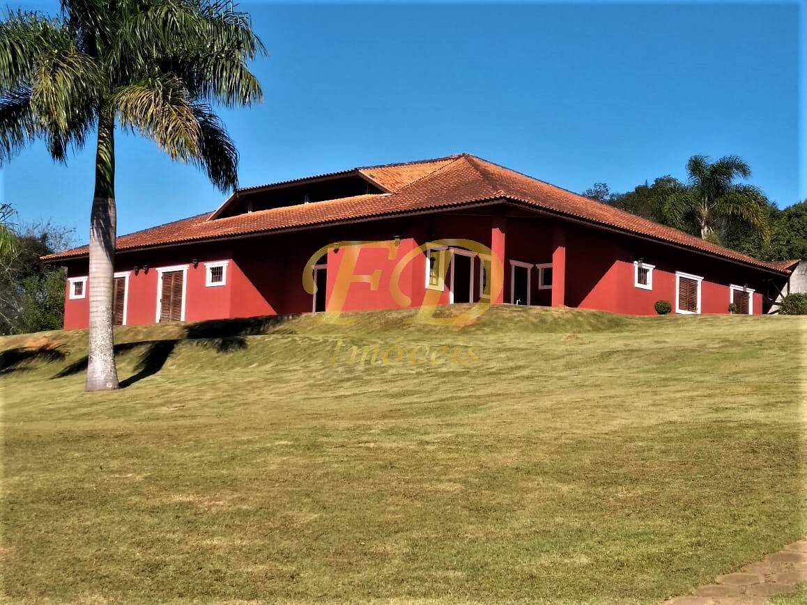 Fazenda à venda com 5 quartos, 360m² - Foto 1