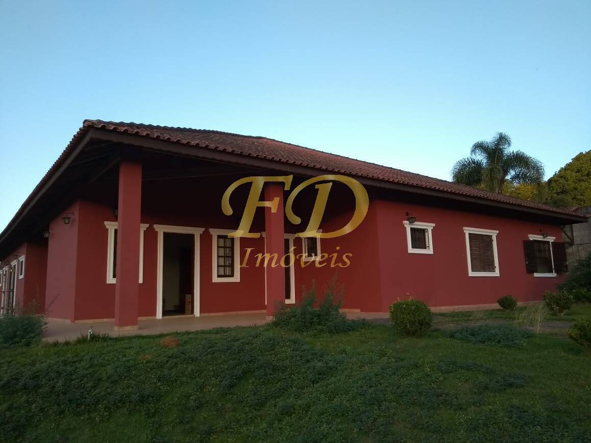 Fazenda à venda com 5 quartos, 360m² - Foto 4