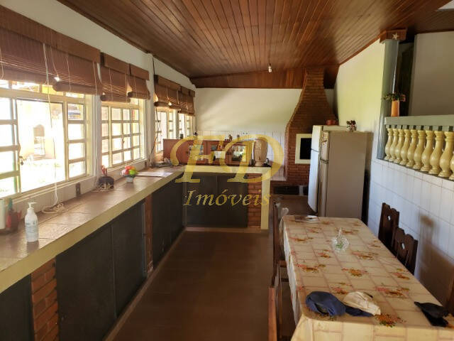 Fazenda à venda com 3 quartos, 150m² - Foto 8