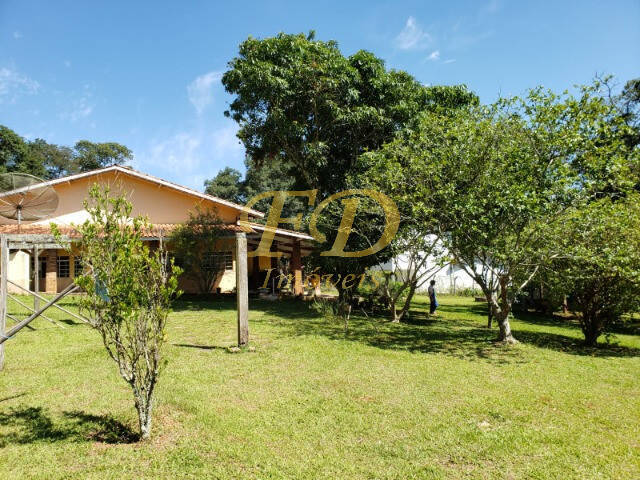 Fazenda à venda com 3 quartos, 150m² - Foto 4