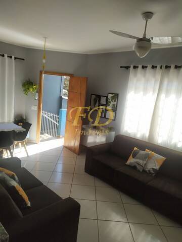 Casa à venda com 4 quartos, 240m² - Foto 5