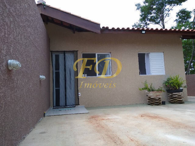 Casa à venda com 2 quartos, 54m² - Foto 6