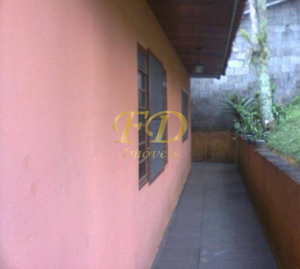 Fazenda à venda com 3 quartos, 160m² - Foto 2