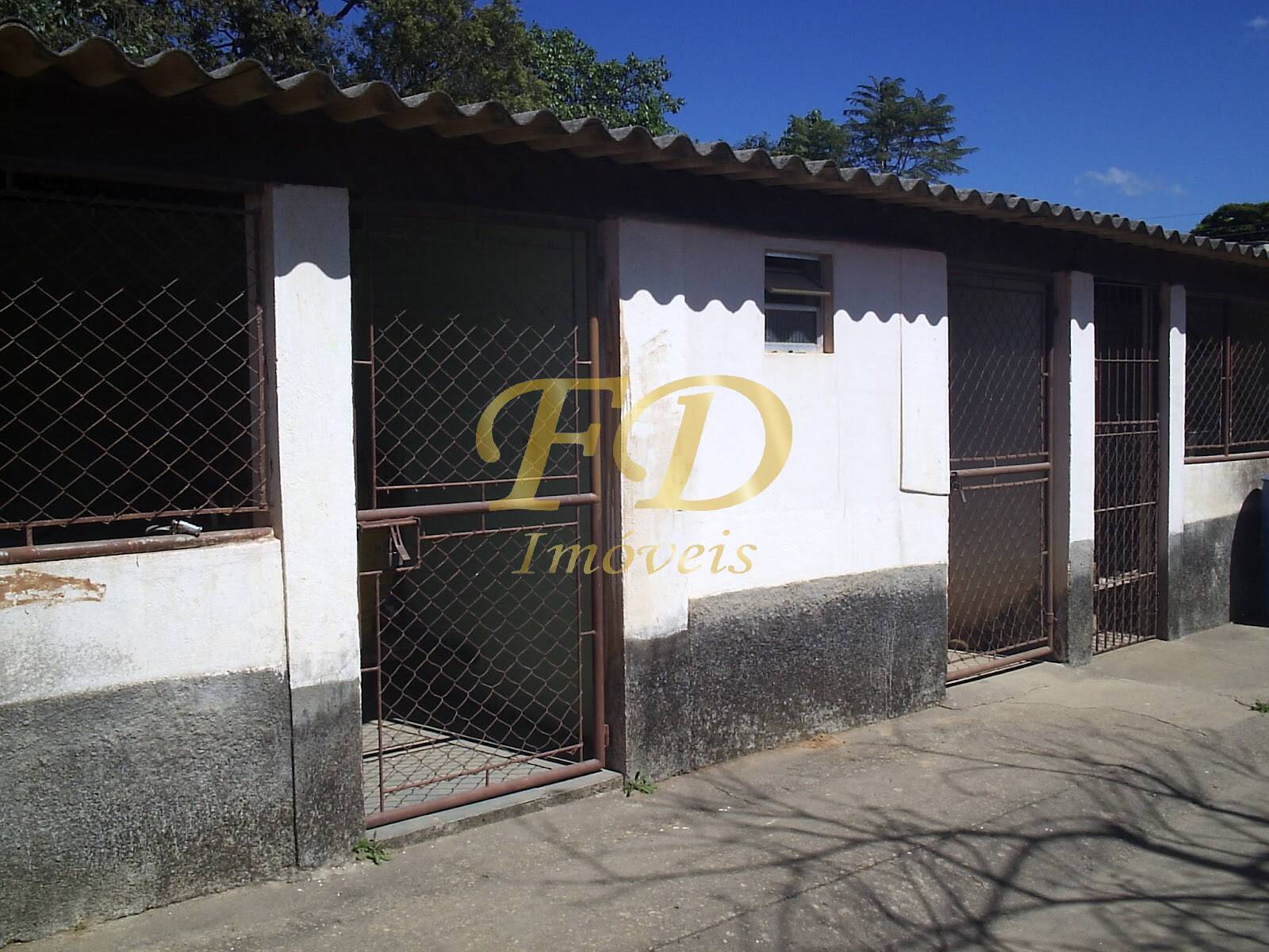 Fazenda à venda com 3 quartos, 400m² - Foto 12