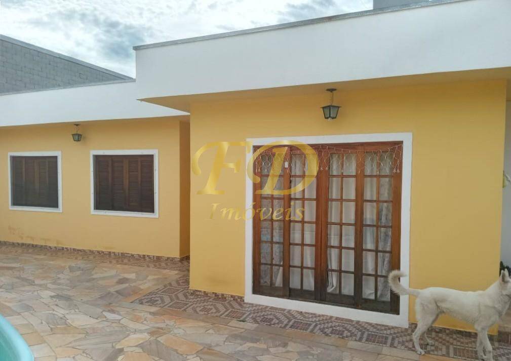 Casa à venda com 3 quartos, 100m² - Foto 5