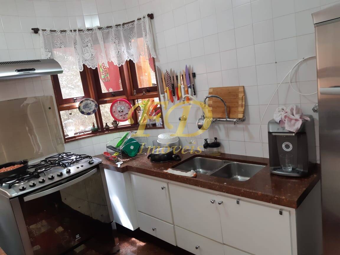 Casa de Condomínio à venda com 4 quartos, 400m² - Foto 24