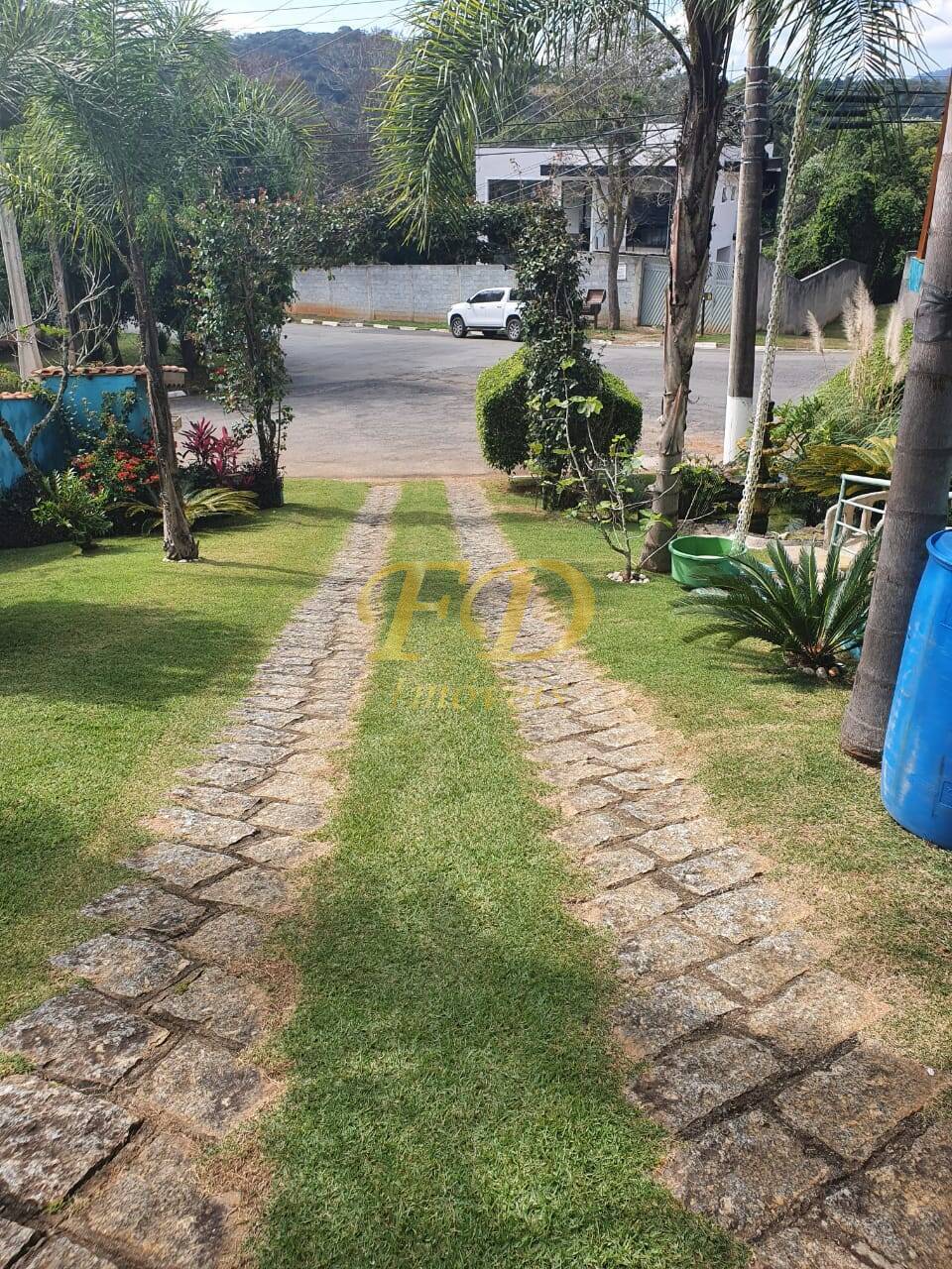 Casa de Condomínio à venda e aluguel com 5 quartos, 750m² - Foto 25