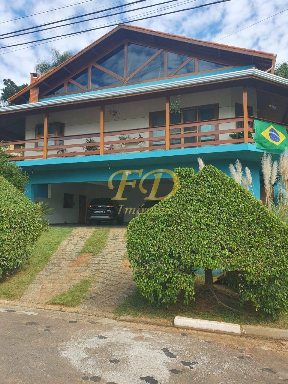 Casa de Condomínio à venda e aluguel com 5 quartos, 750m² - Foto 2