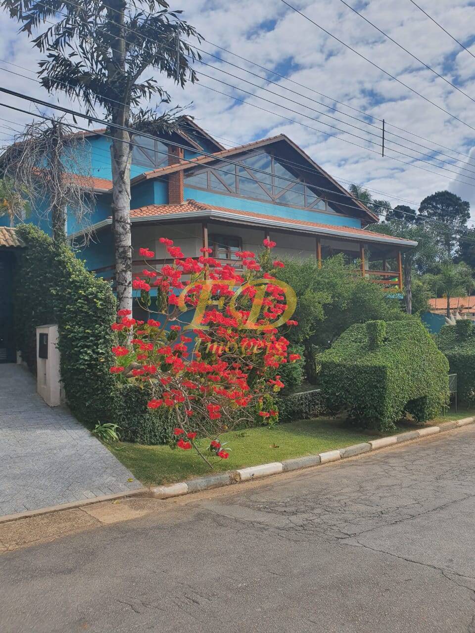 Casa de Condomínio à venda e aluguel com 5 quartos, 750m² - Foto 3