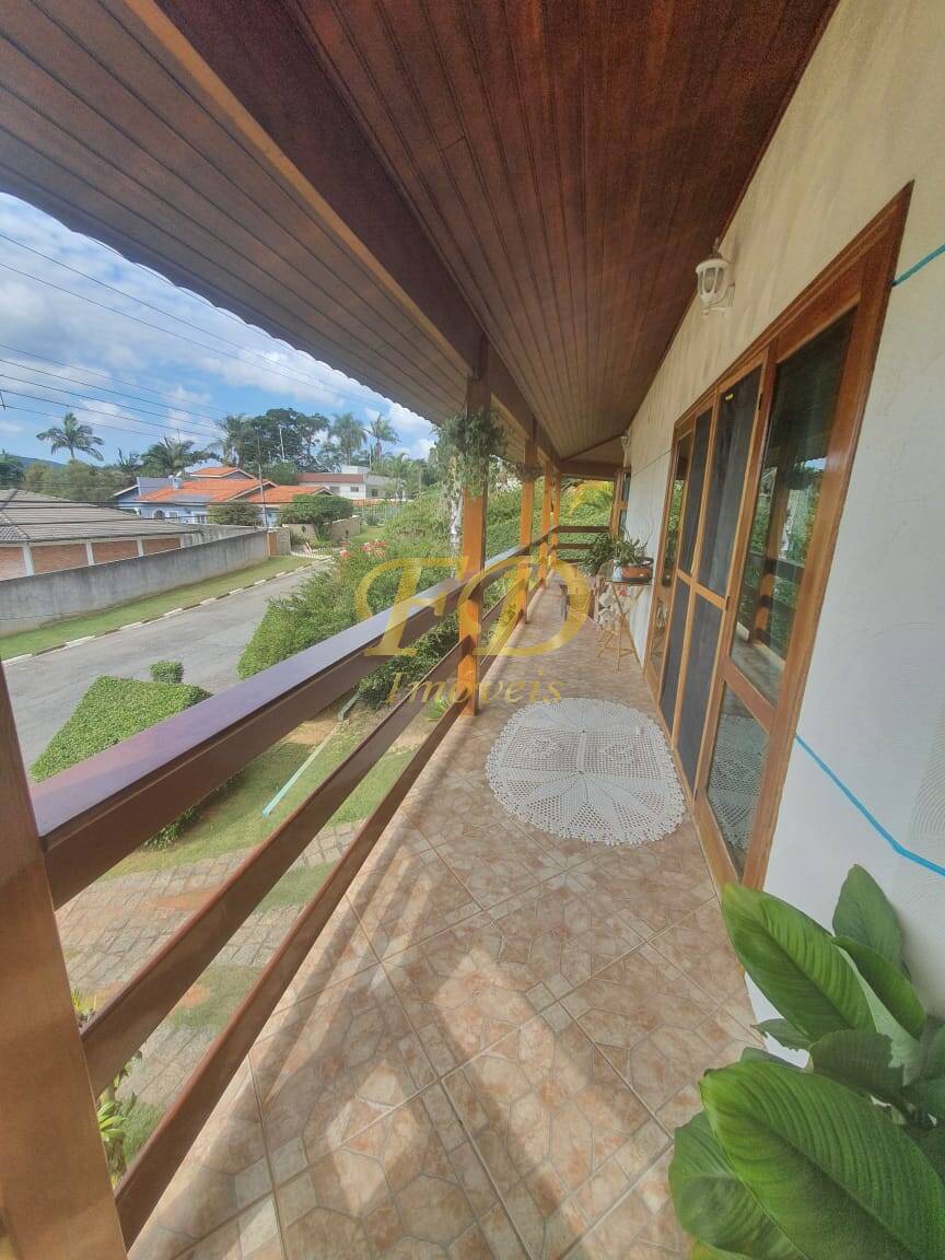 Casa de Condomínio à venda e aluguel com 5 quartos, 750m² - Foto 29