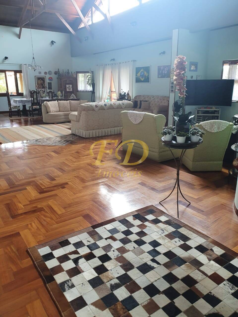 Casa de Condomínio à venda e aluguel com 5 quartos, 750m² - Foto 33