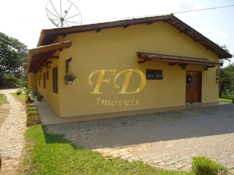 Fazenda à venda com 4 quartos, 700m² - Foto 4