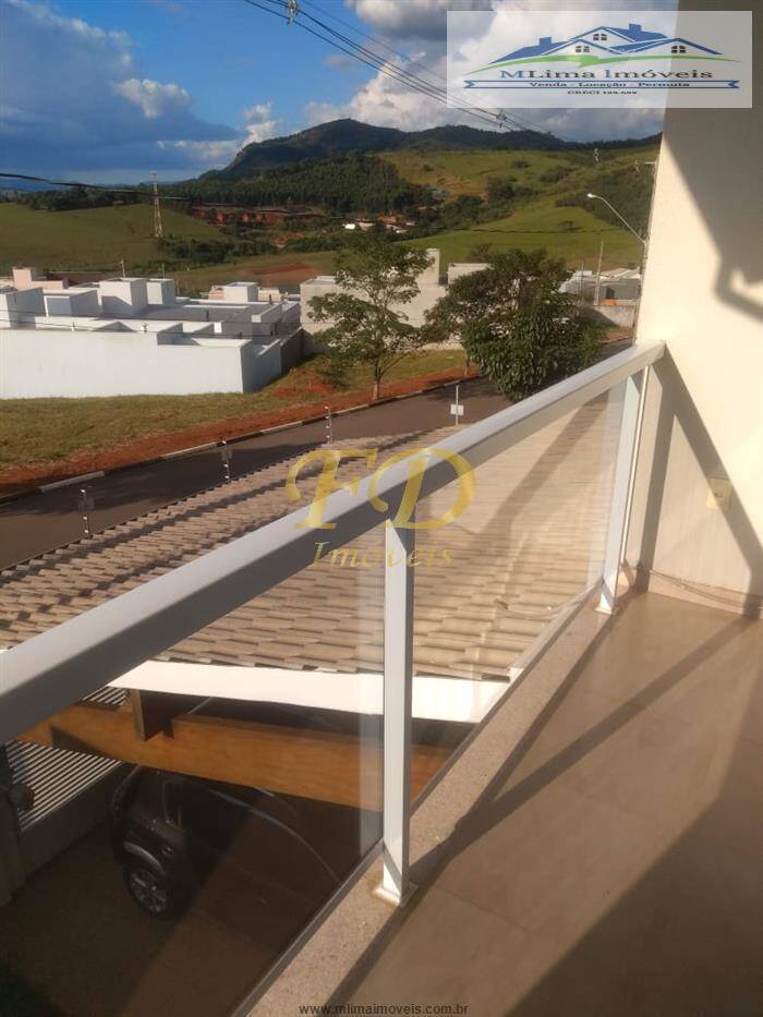 Casa de Condomínio à venda com 4 quartos, 220m² - Foto 3