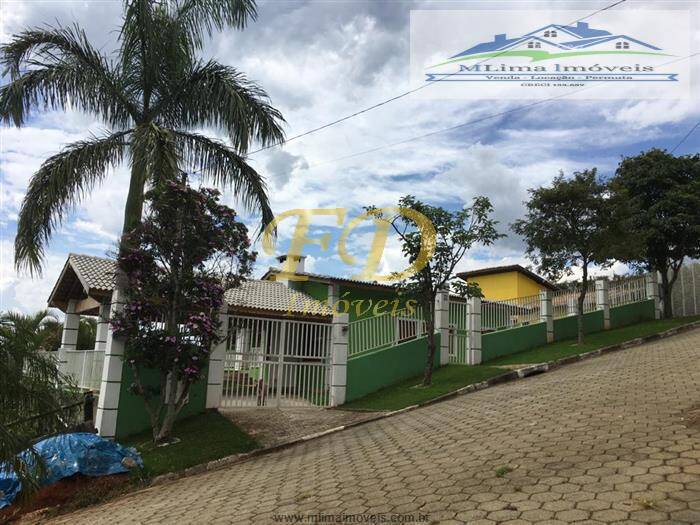 Casa de Condomínio à venda com 3 quartos, 400m² - Foto 2