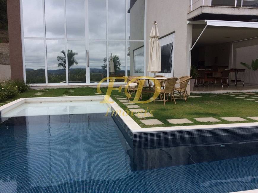 Casa de Condomínio à venda com 4 quartos, 400m² - Foto 30