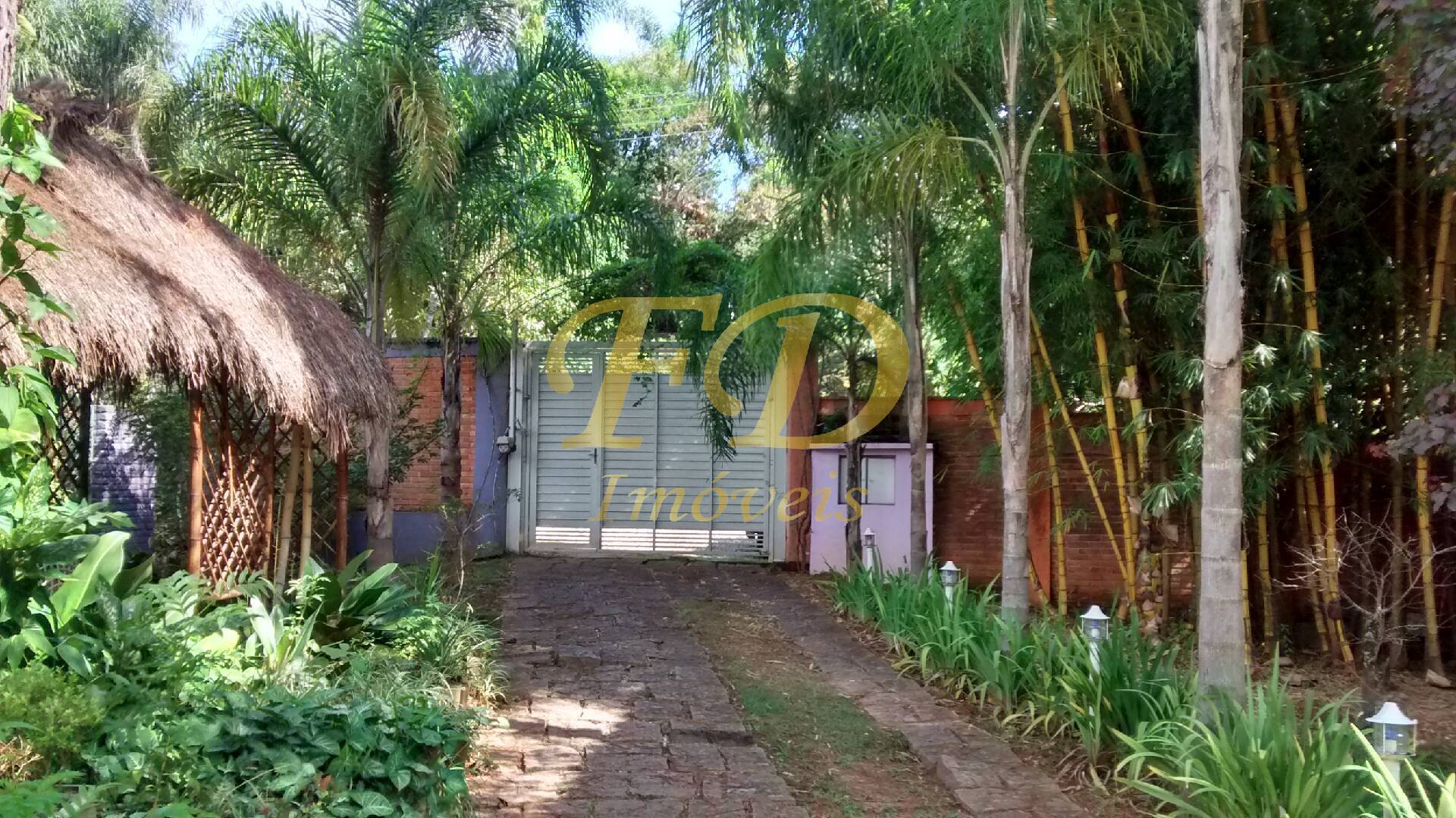 Casa de Condomínio à venda com 4 quartos, 650m² - Foto 9