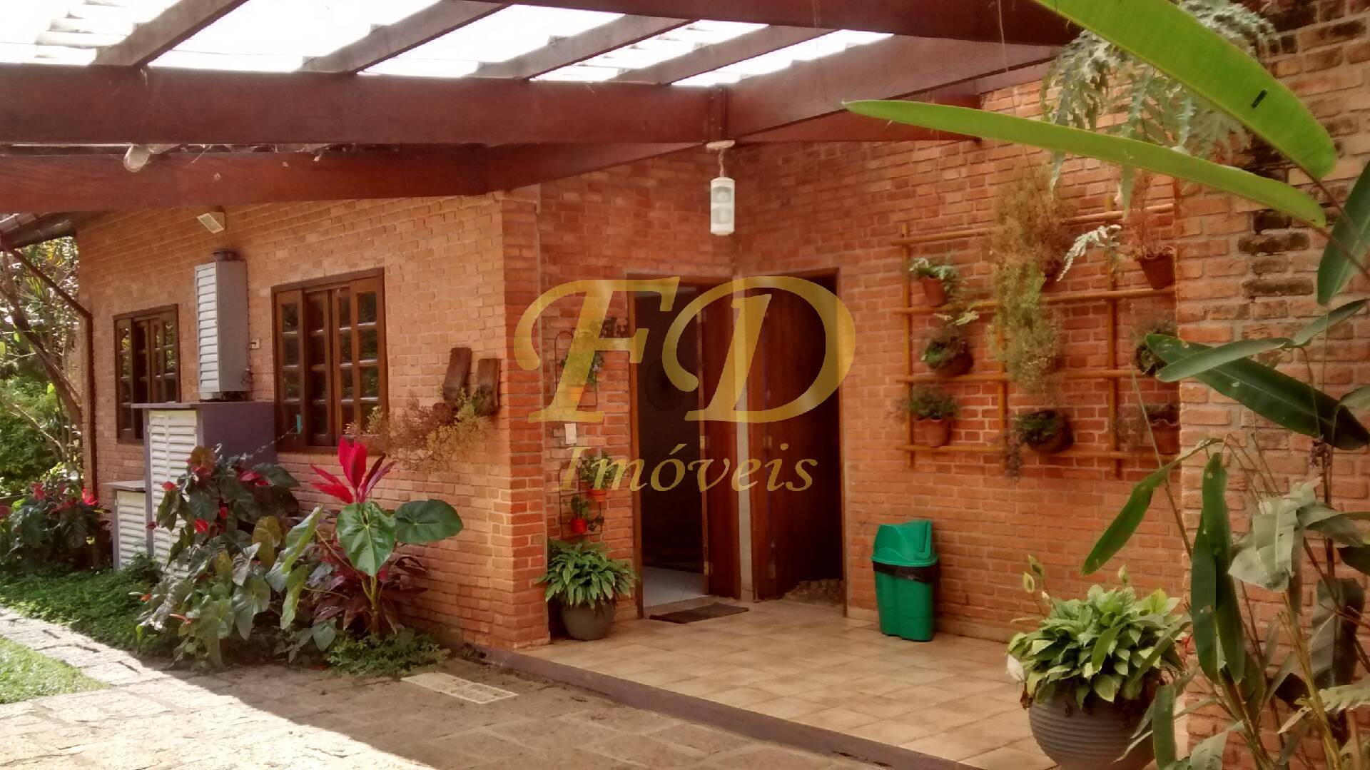 Casa de Condomínio à venda com 4 quartos, 650m² - Foto 3