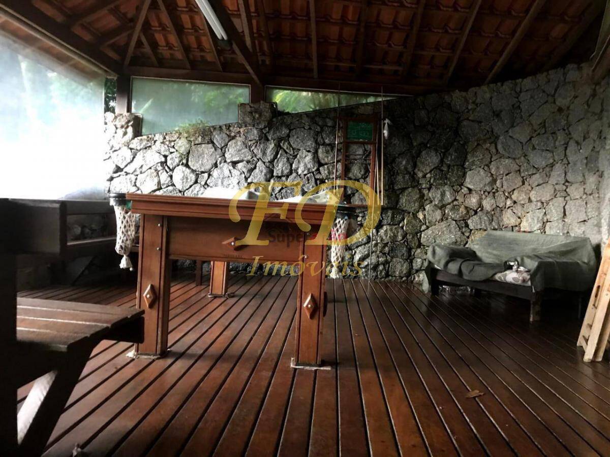 Casa de Condomínio à venda com 3 quartos, 380m² - Foto 34