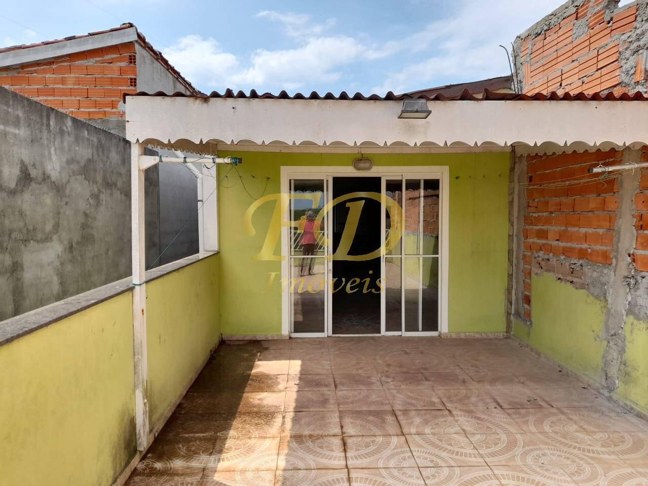 Casa à venda com 3 quartos, 200m² - Foto 4