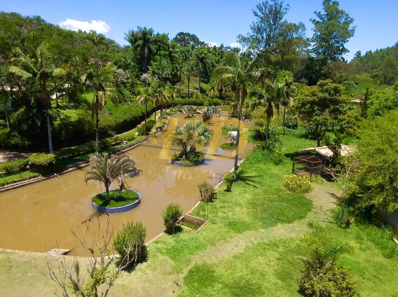 Fazenda à venda com 4 quartos, 1500m² - Foto 125