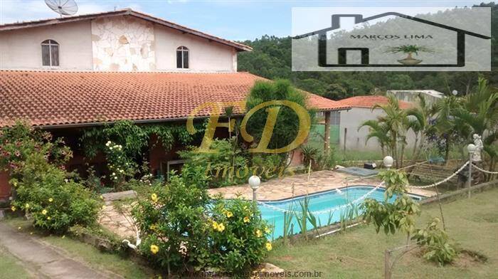 Fazenda à venda com 4 quartos, 400m² - Foto 1