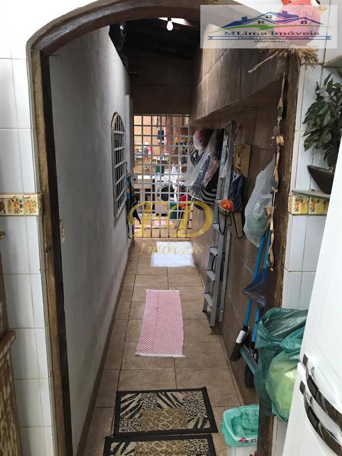 Fazenda à venda com 3 quartos, 300m² - Foto 18