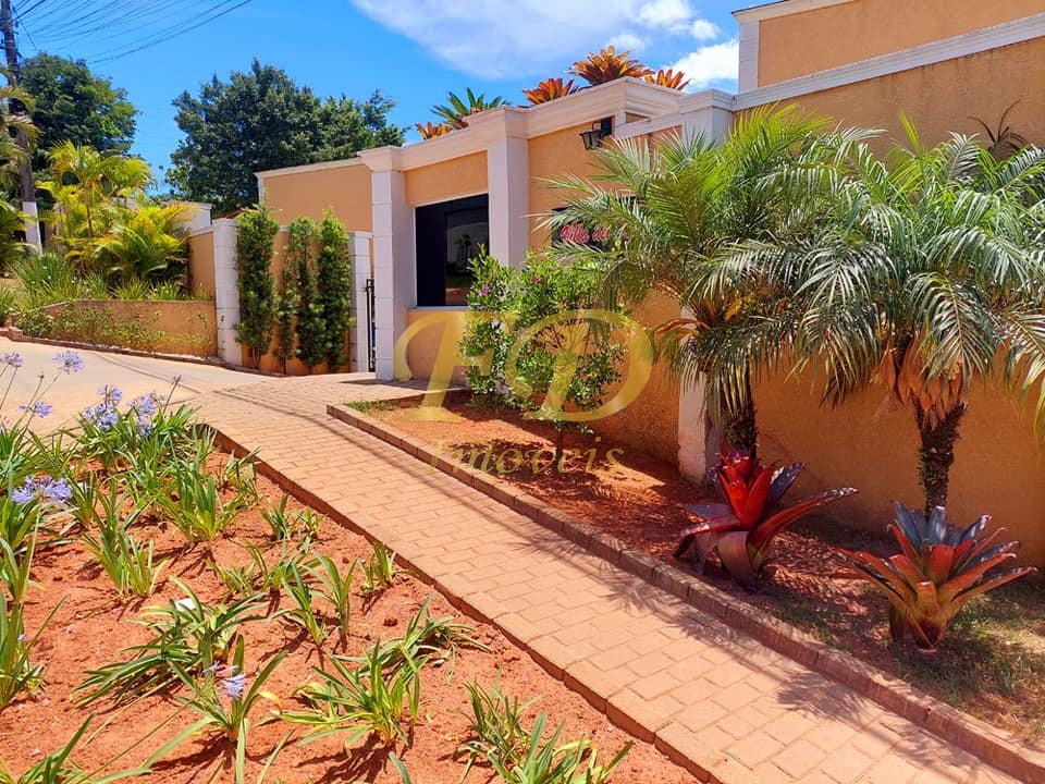 Casa de Condomínio à venda e aluguel com 2 quartos, 100m² - Foto 16