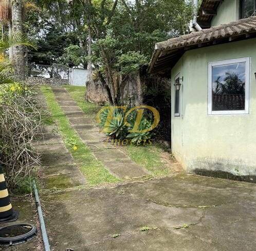 Casa de Condomínio à venda com 1 quarto, 145m² - Foto 3