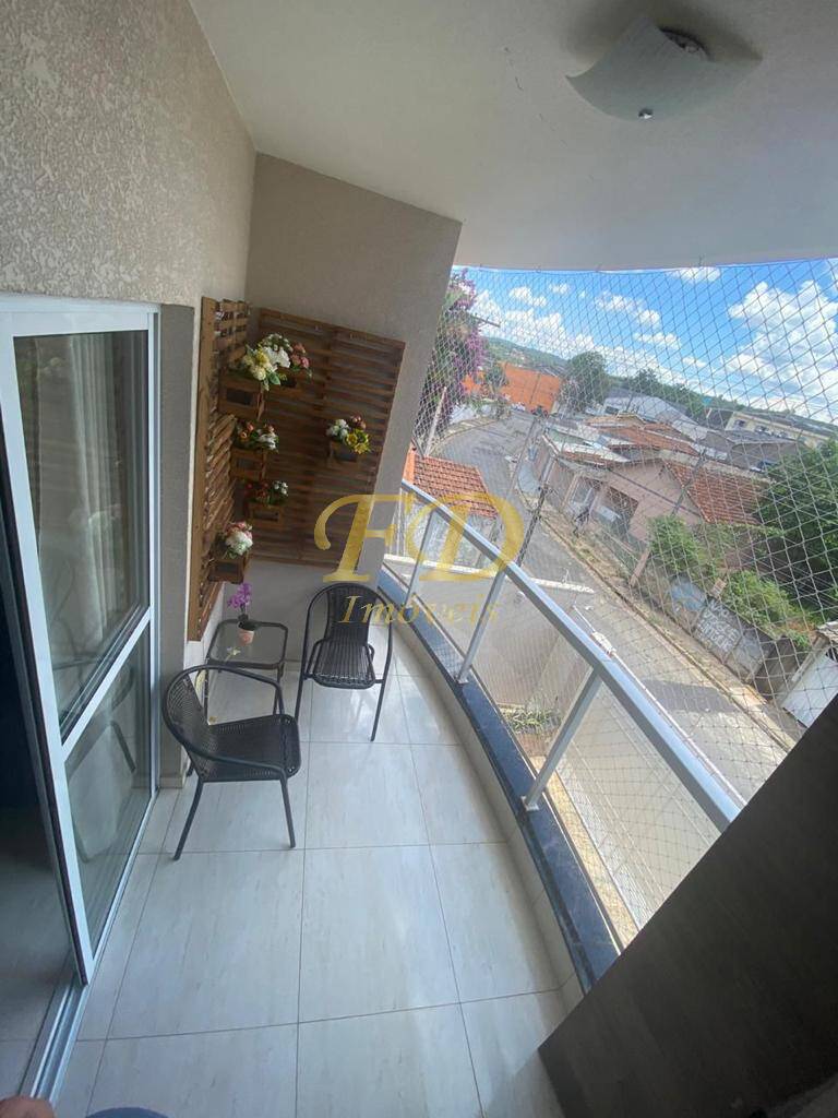 Apartamento à venda com 2 quartos, 90m² - Foto 1