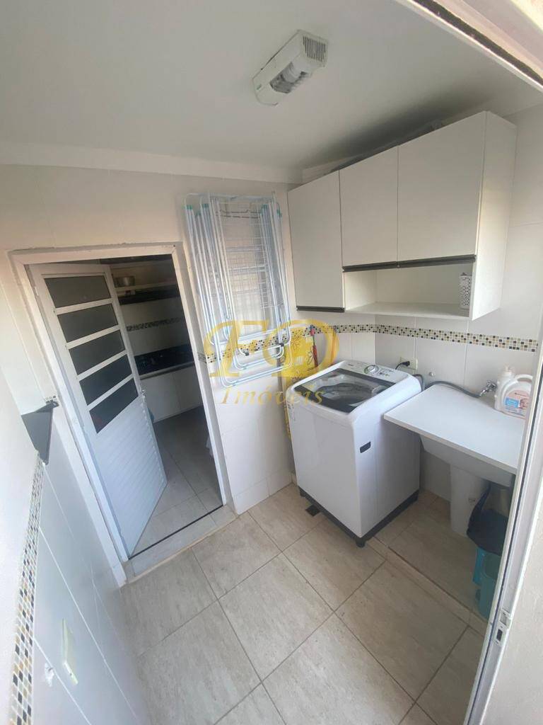 Apartamento à venda com 2 quartos, 90m² - Foto 9