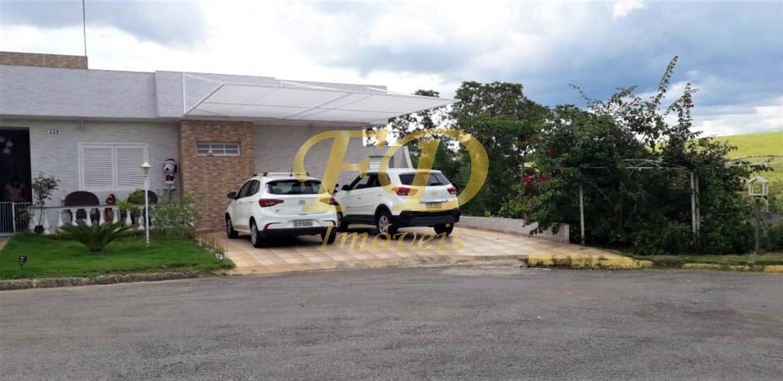 Casa de Condomínio à venda com 3 quartos, 150m² - Foto 2