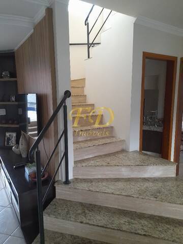 Casa à venda com 3 quartos, 230m² - Foto 12