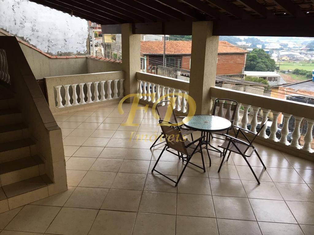 Casa à venda com 3 quartos, 192m² - Foto 12