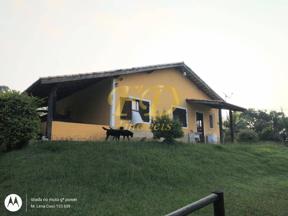 Fazenda à venda com 5 quartos, 500m² - Foto 4