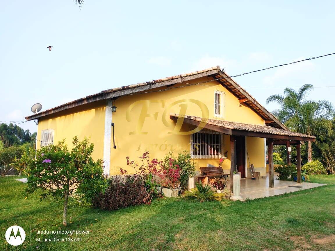 Fazenda à venda com 5 quartos, 500m² - Foto 1