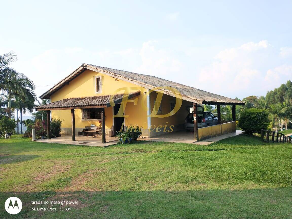 Fazenda à venda com 5 quartos, 500m² - Foto 2