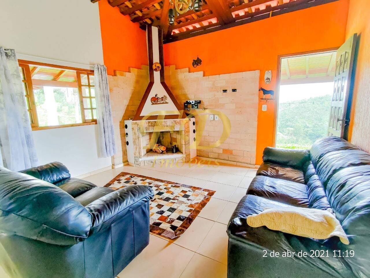 Fazenda à venda com 3 quartos, 300m² - Foto 3